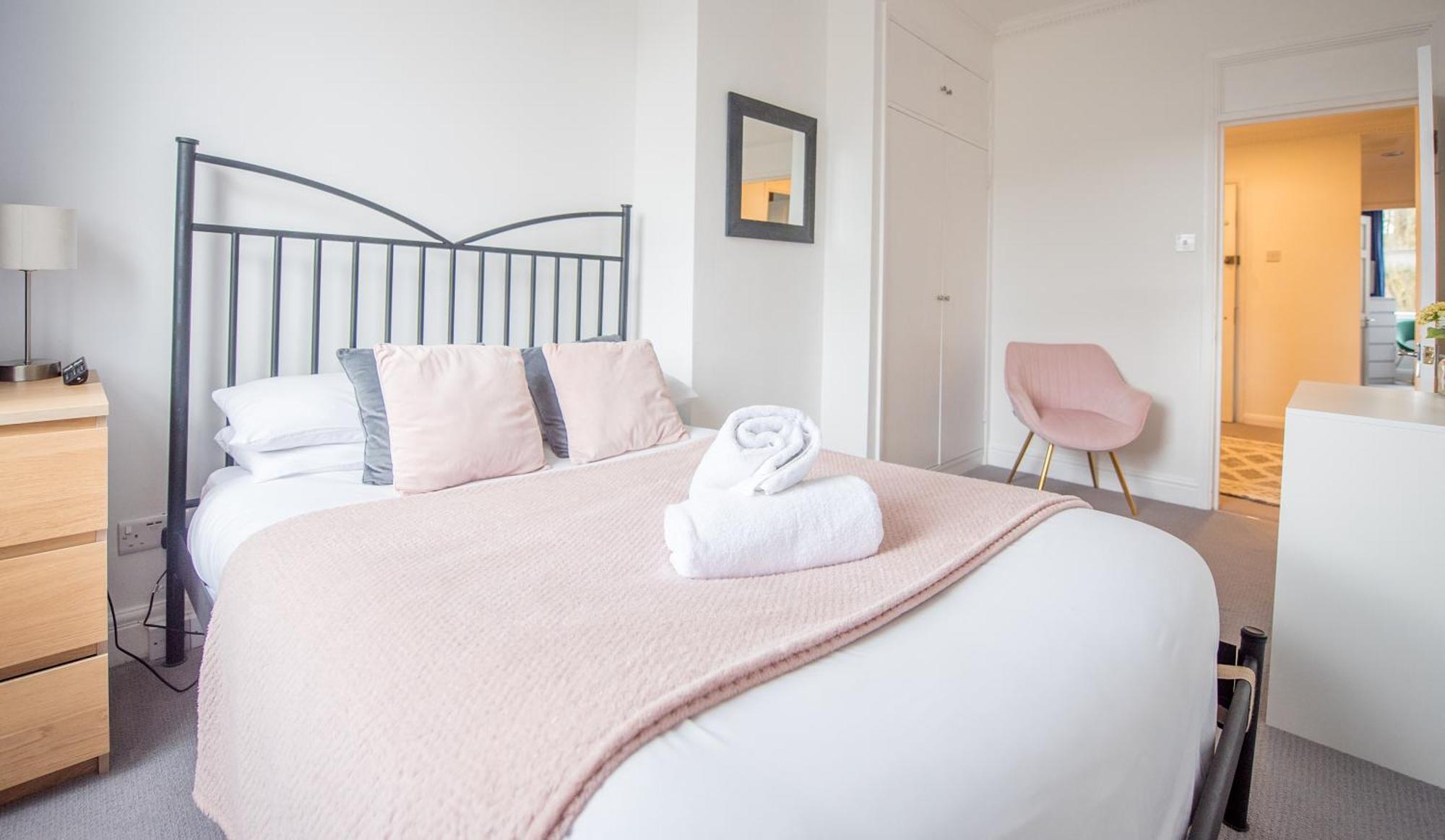 Grosvenor Pad - Lovely 2-Bed Flat - Free On Street Parking Bath Exterior foto